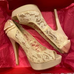 Chinese Laundry Lace Heels with Bow